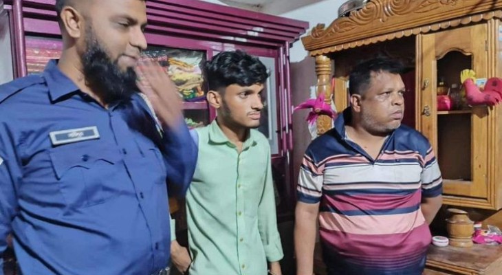 নেশার টাকা জোগাতে বাবাকে নিয়ে শ্বশুরের বাসায় চুরি